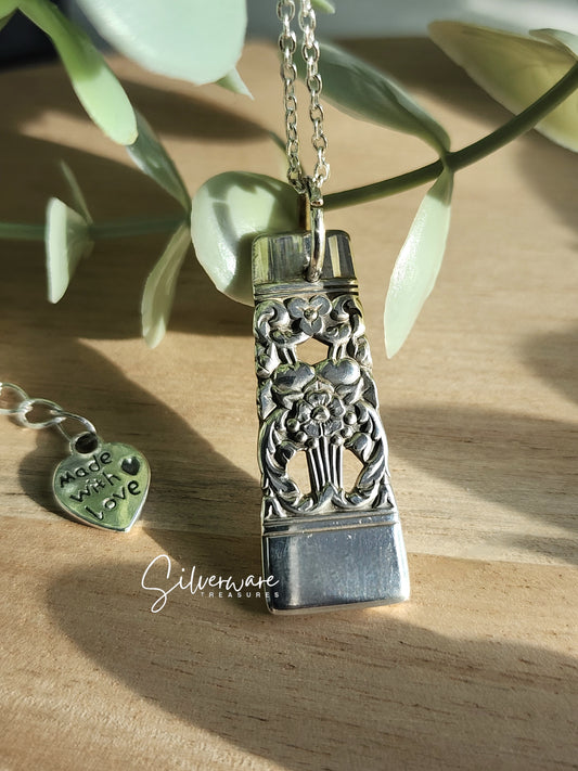 Coronation 1936 Silverplated pendant necklace