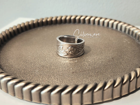 MCM silverplated Rose Leaf ring
