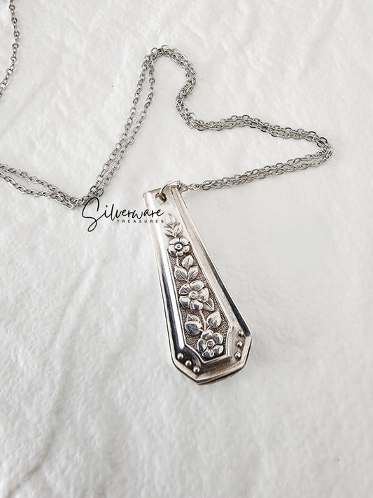 1952 'Flora' Silverplated Pendant Necklace